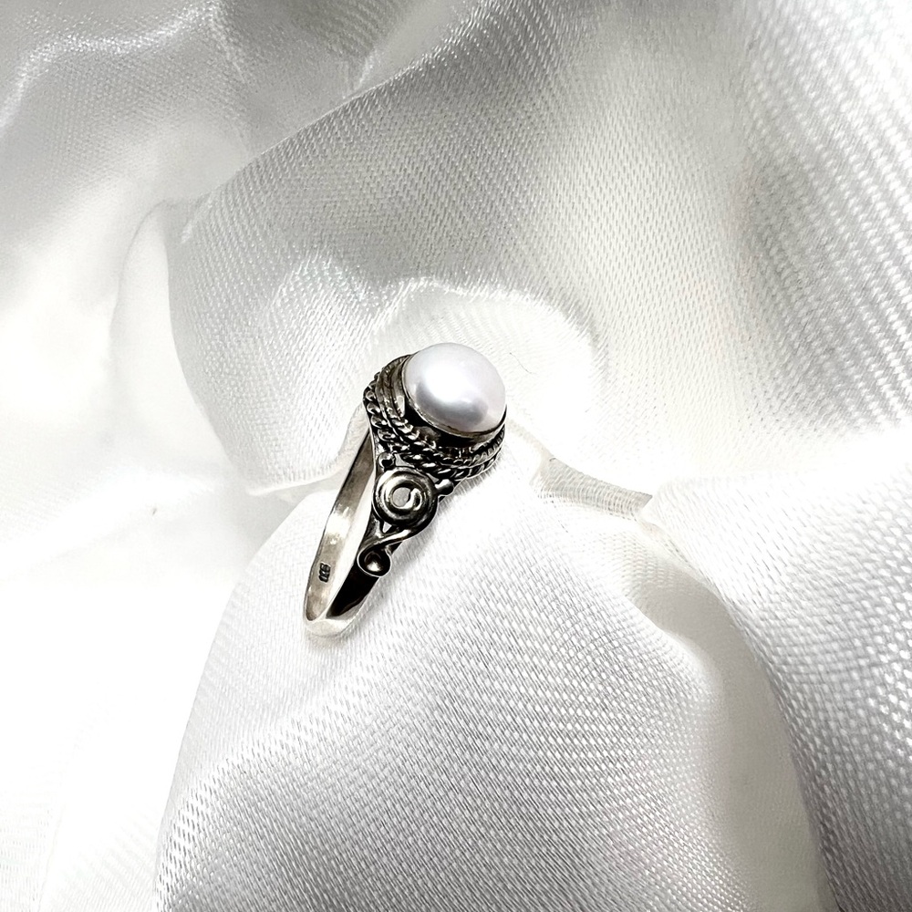 New Sterling Silver 925 Pearl Ring